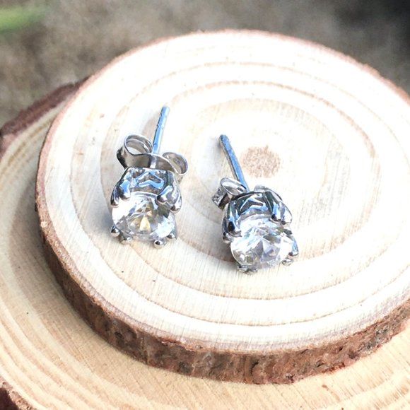 Cambodian Zircon Sterling Silver Earrings Natural Gemstones Studs - Picture 13 of 16